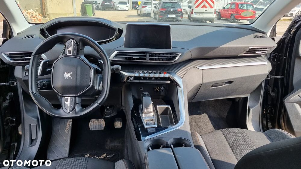 Peugeot 5008 BlueHDI 130 EAT8 Active Pack - 37