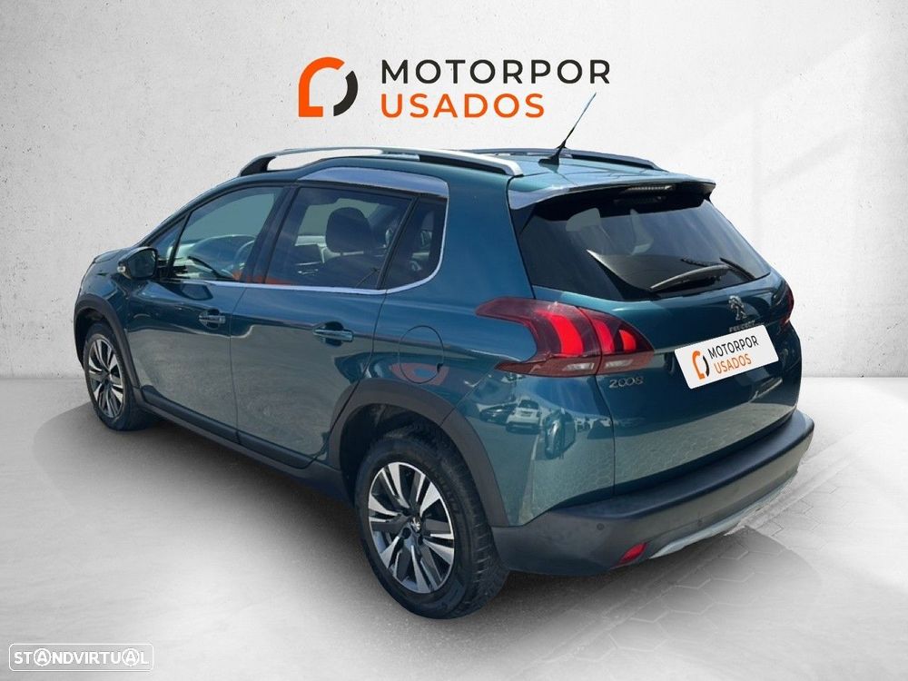 Peugeot 2008 1.2 PureTech Style EAT6 - 5