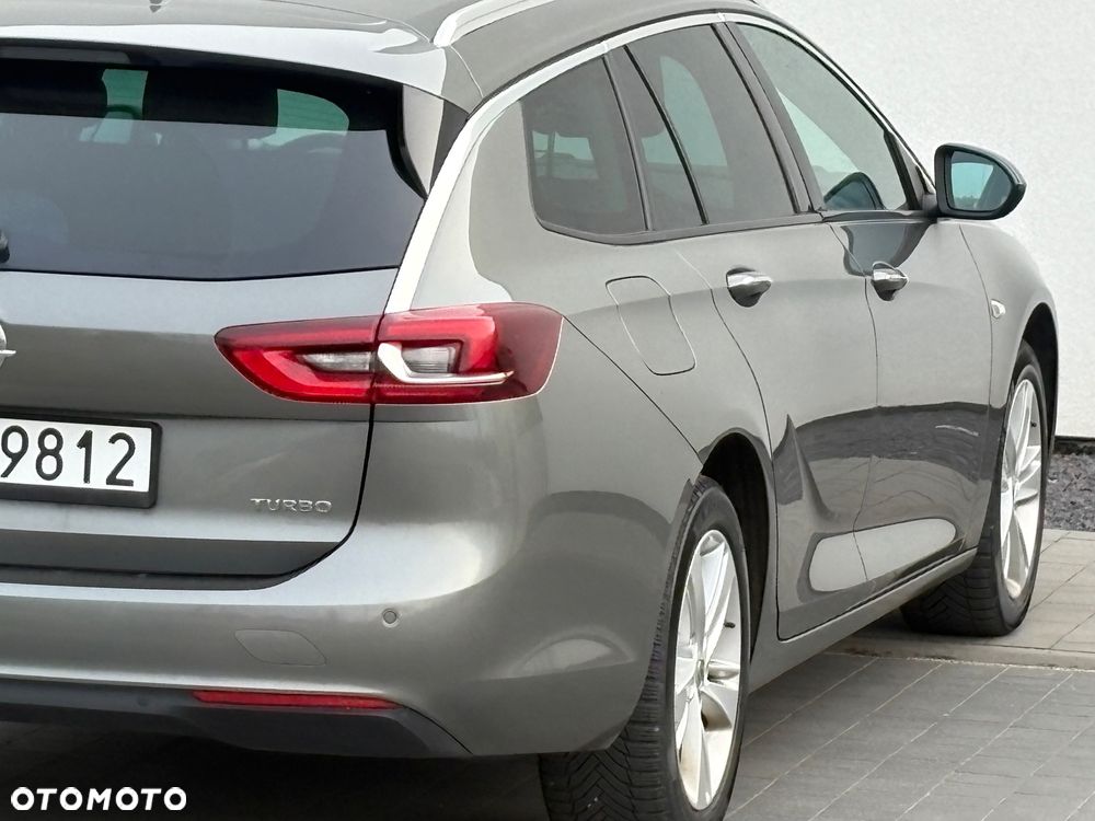 Opel Insignia - 24