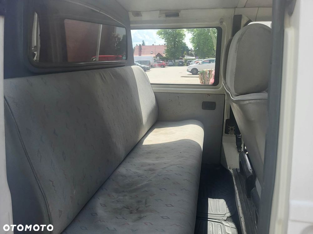 Volkswagen T4 - 12