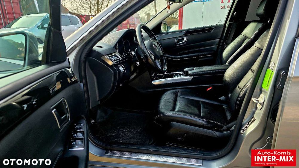 Mercedes-Benz Klasa E - 26