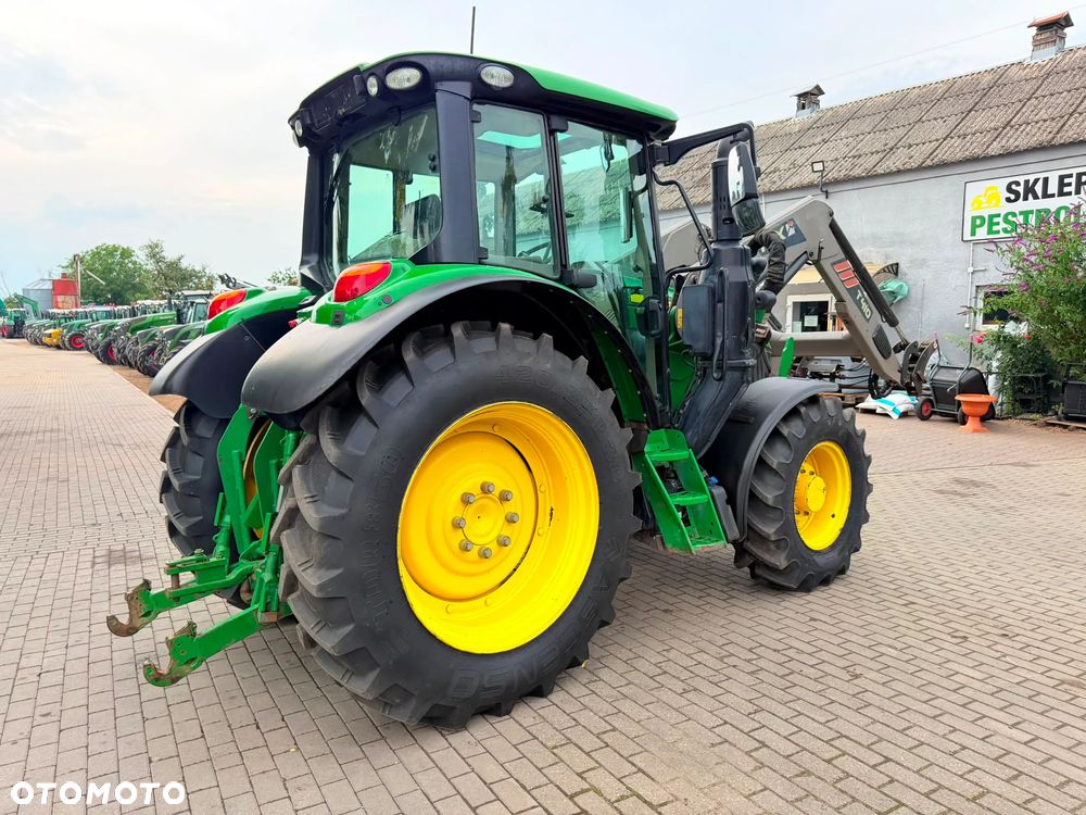 John Deere 6100M - 30