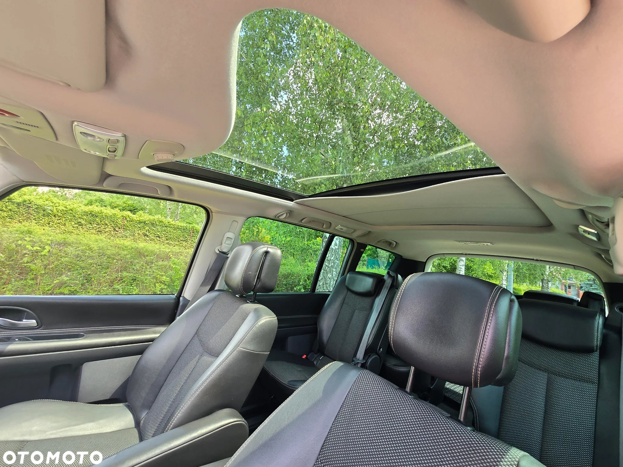 Renault Grand Espace 2.0 dCi FAP Edition 25th - 31