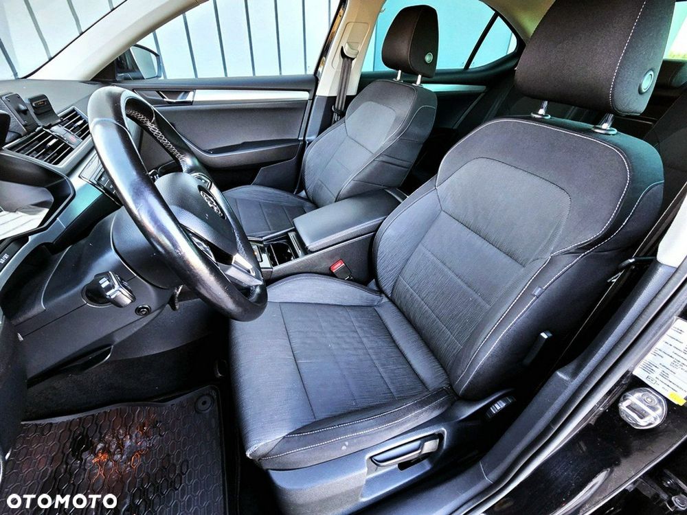 Skoda Superb 2.0 TDI Active - 25