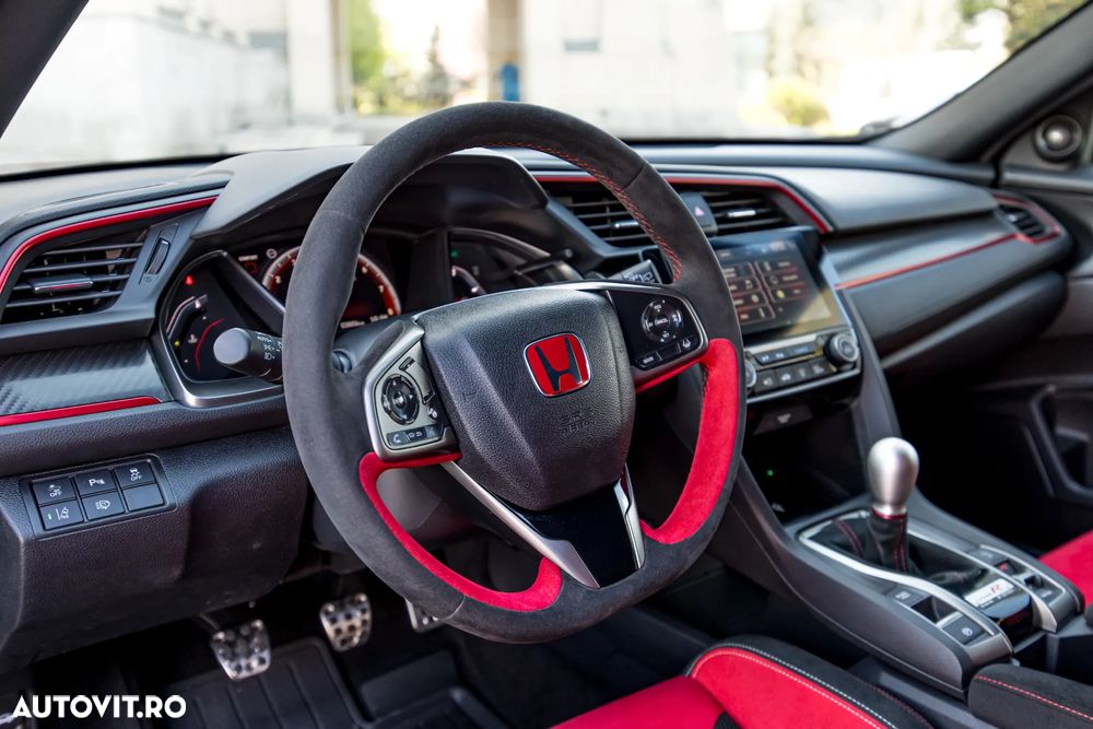 Honda Civic Type R 2.0 VTEC Turbo Ultimate Edition - 8