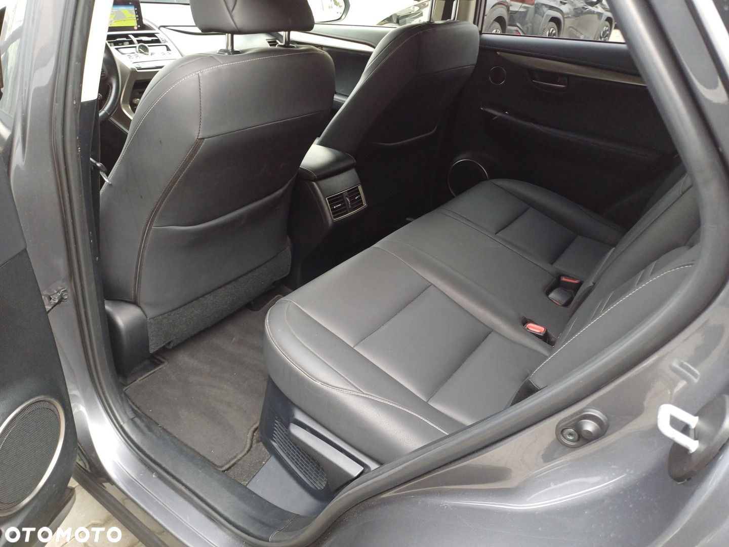 Lexus NX - 13