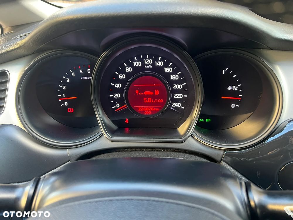 Kia Ceed - 15