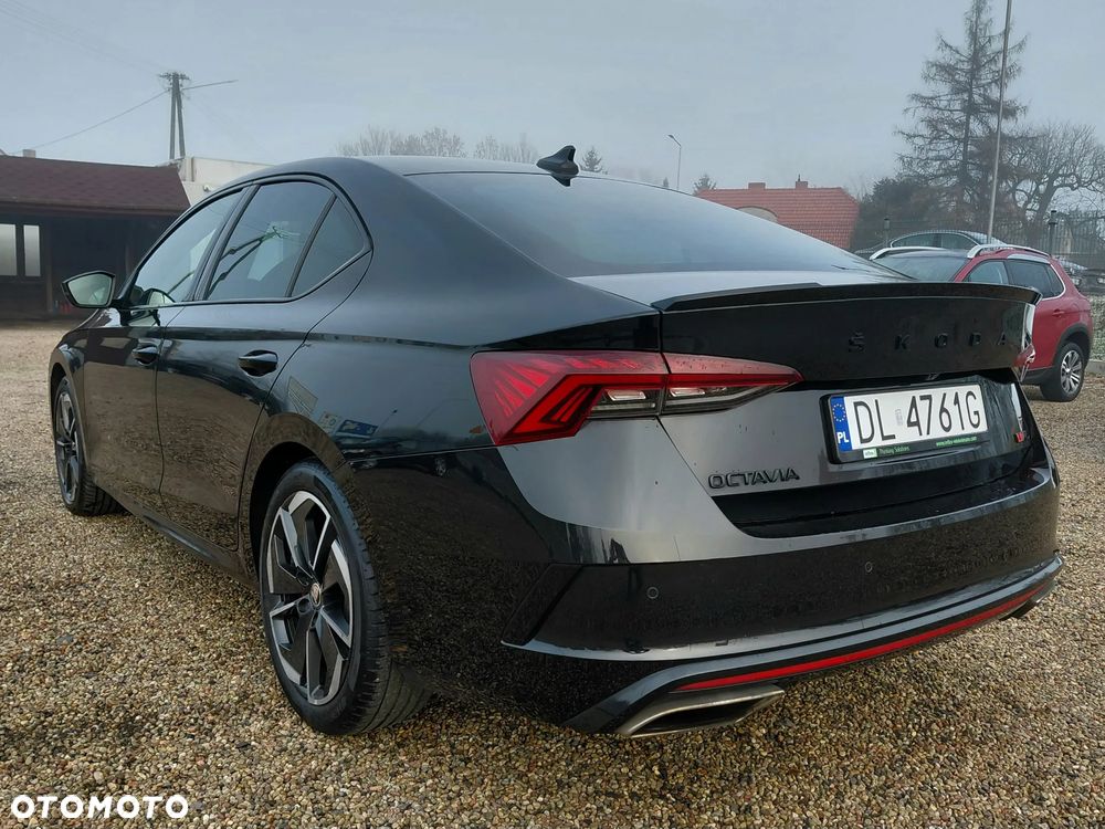 Skoda Octavia 2.0 TSI RS 245 - 31