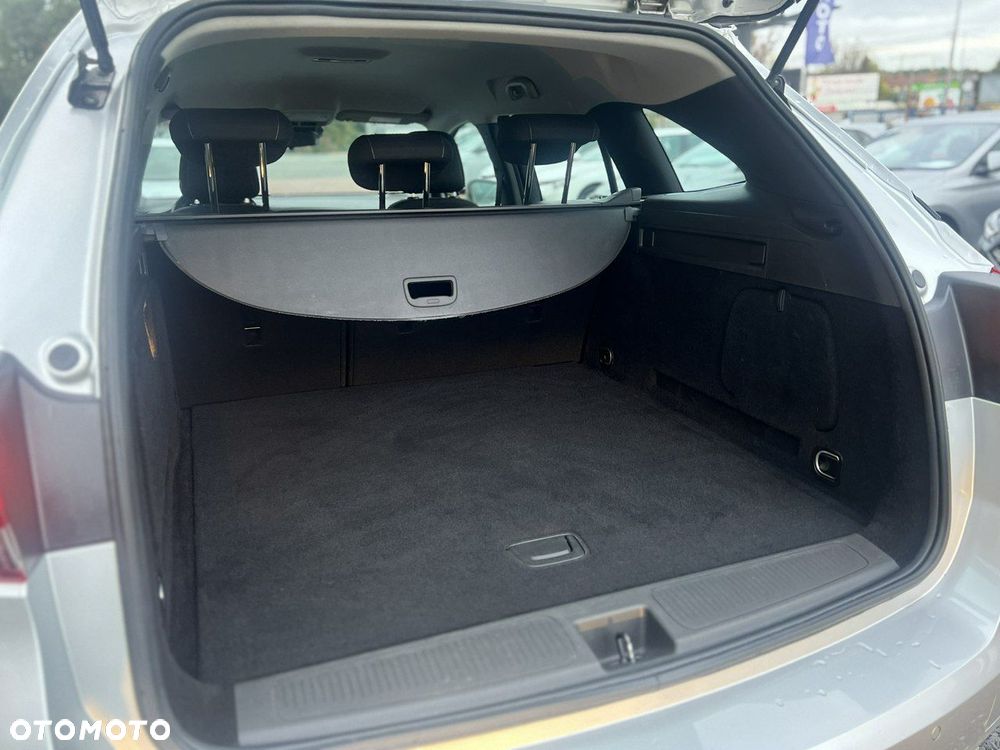 Opel Astra V 1.4 T Edition S&S - 38
