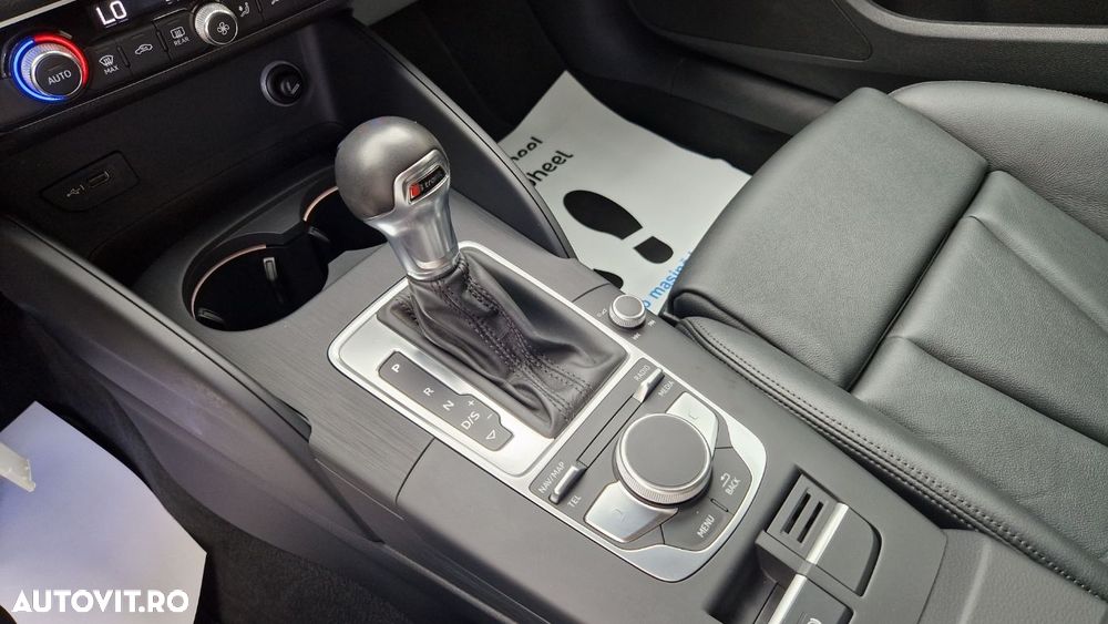 Audi A3 2.0 35 TDI S tronic quattro Sport - 15