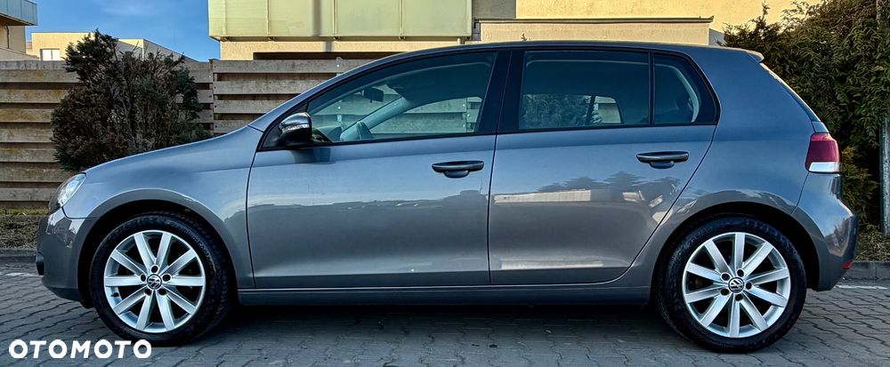 Volkswagen Golf - 16