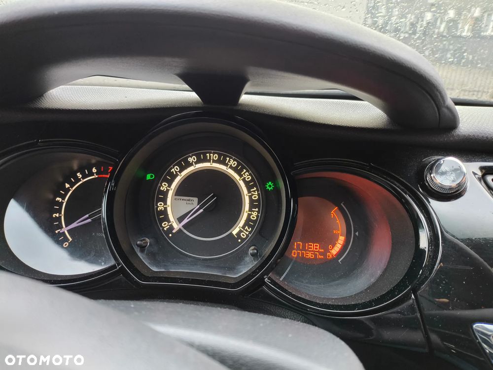 Citroën C3 1.2 PureTech Selection - 12