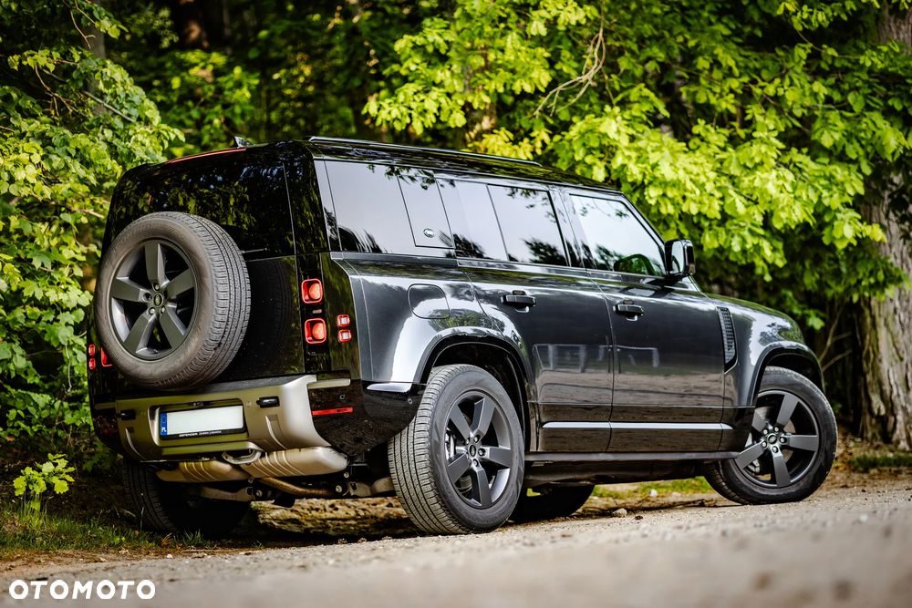 Land Rover Defender 3.0 D300 mHEV X-Dynamic HSE - 3