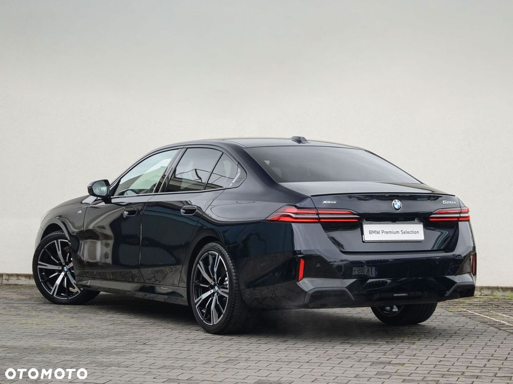 BMW Seria 5 - 10
