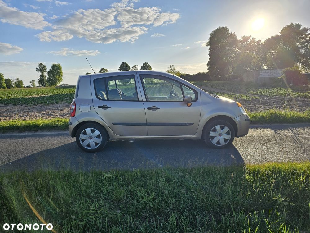 Renault Modus - 6