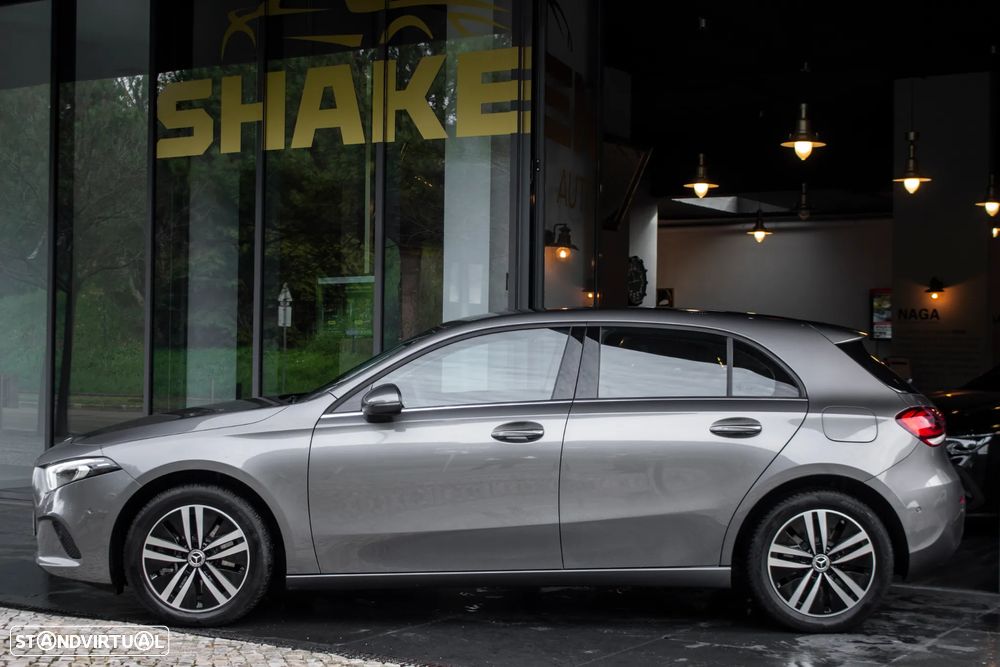 Mercedes-Benz A 250 e Progressive - 2
