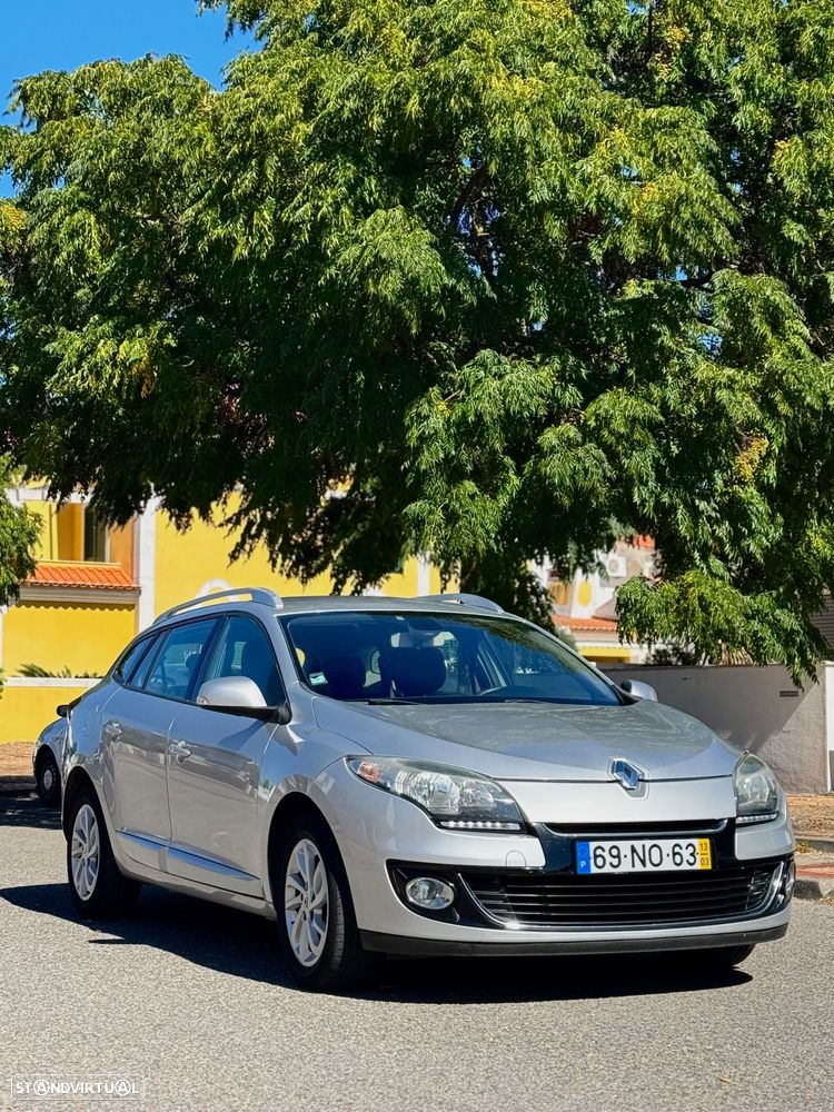 Renault Mégane Sport Tourer 1.5 dCi Dynamique - 1