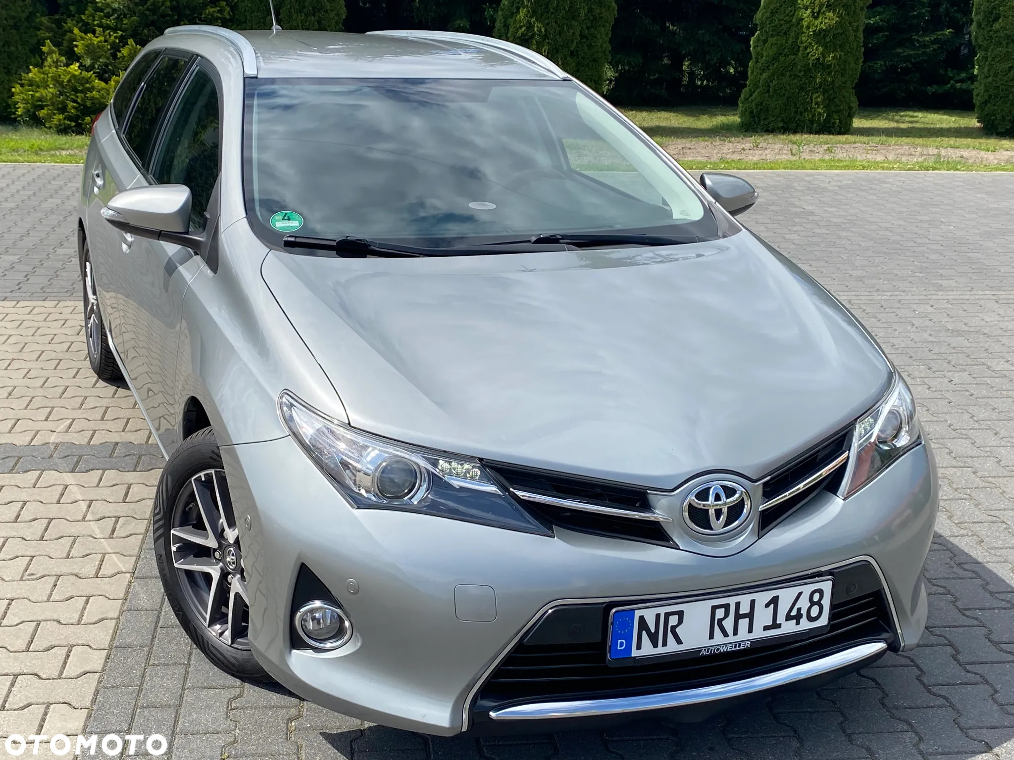 Toyota Auris - 13