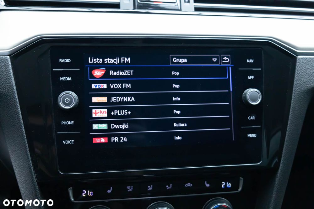 Volkswagen Passat Variant 2.0 TSI Business DSG - 26