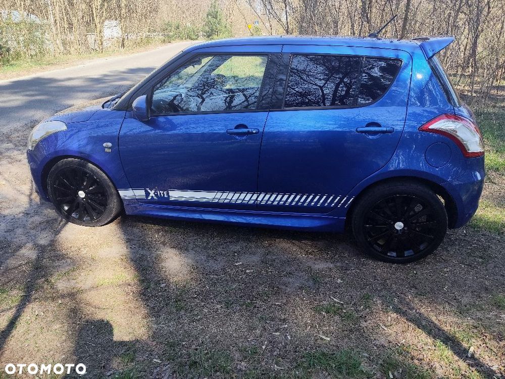 Suzuki Swift - 11