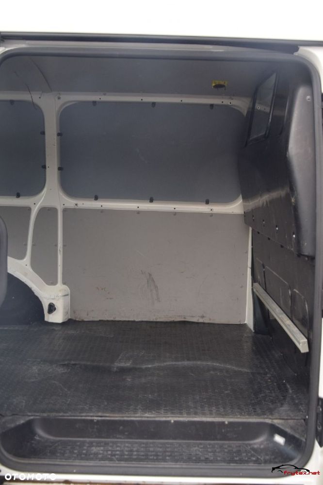Volkswagen Transporter T6 - 16