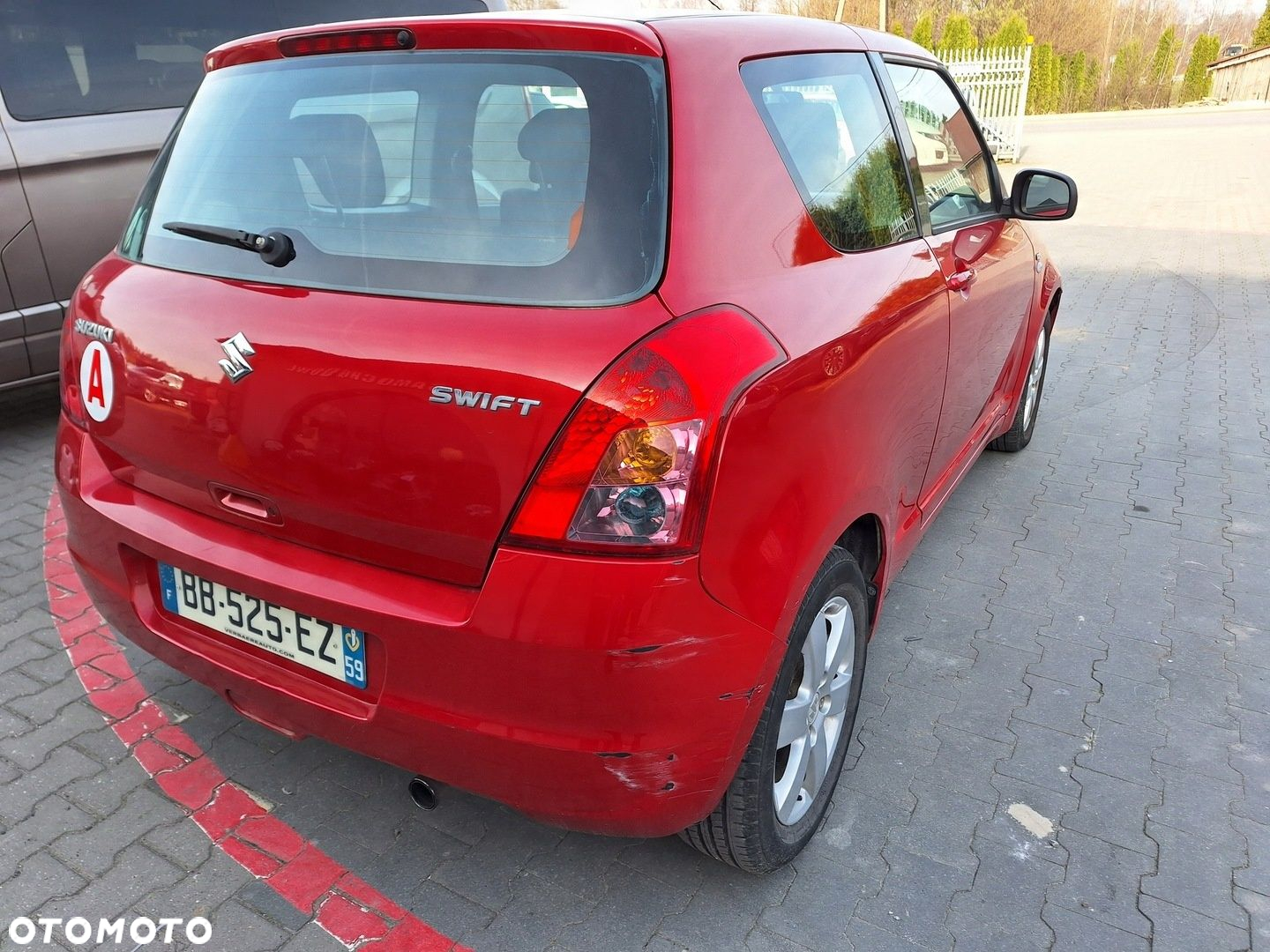 SUZUKI SWIFT 3 III 4 IV MK6 MZ LIFT SZYBA KLAPA BAGAŻNIKA ZCK 05-10 - 2