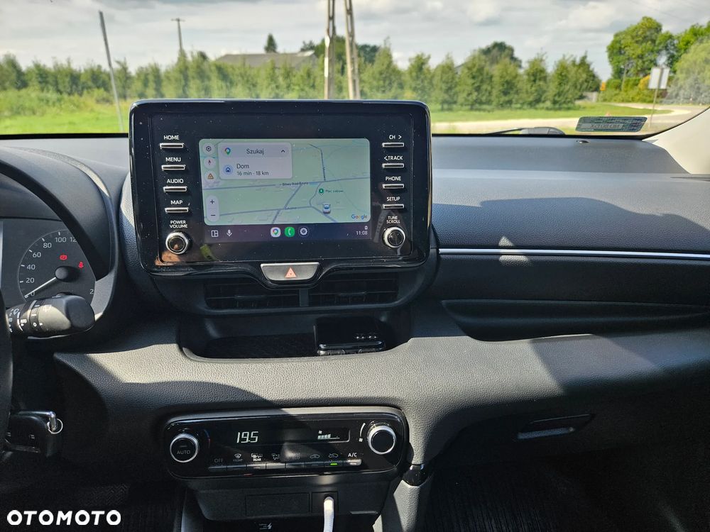 Toyota Yaris Hybrid 1.5 Tokyo Edition - 19