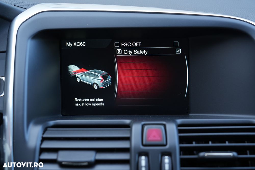 Volvo XC 60 D4 Summum - 24