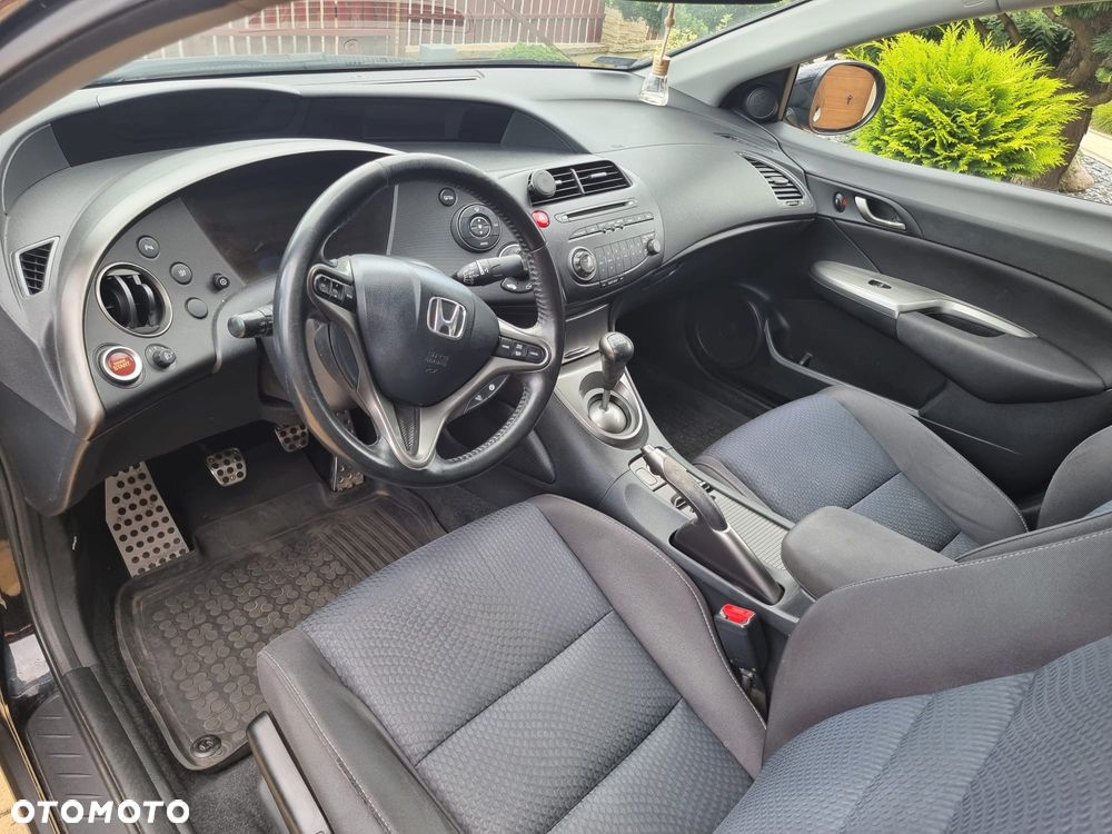 Honda Civic - 8