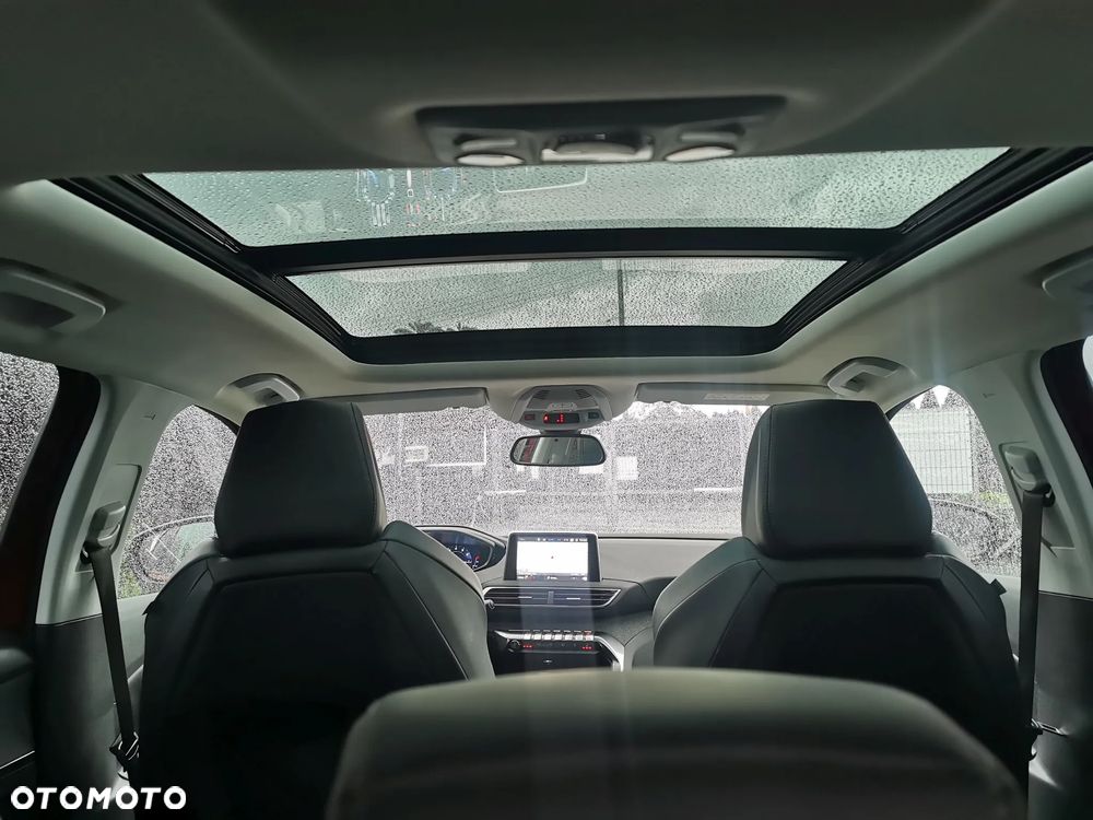 Peugeot 3008 1.2 PureTech Road Trip S&S EAT8 - 20