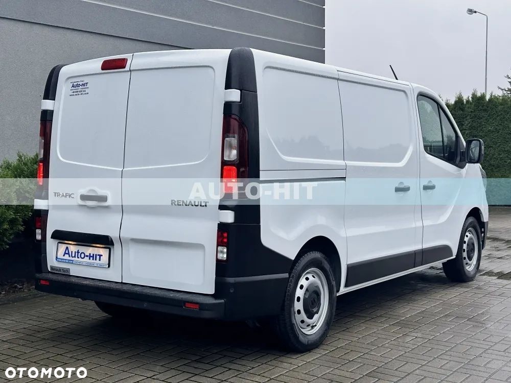 Renault Trafic - 13