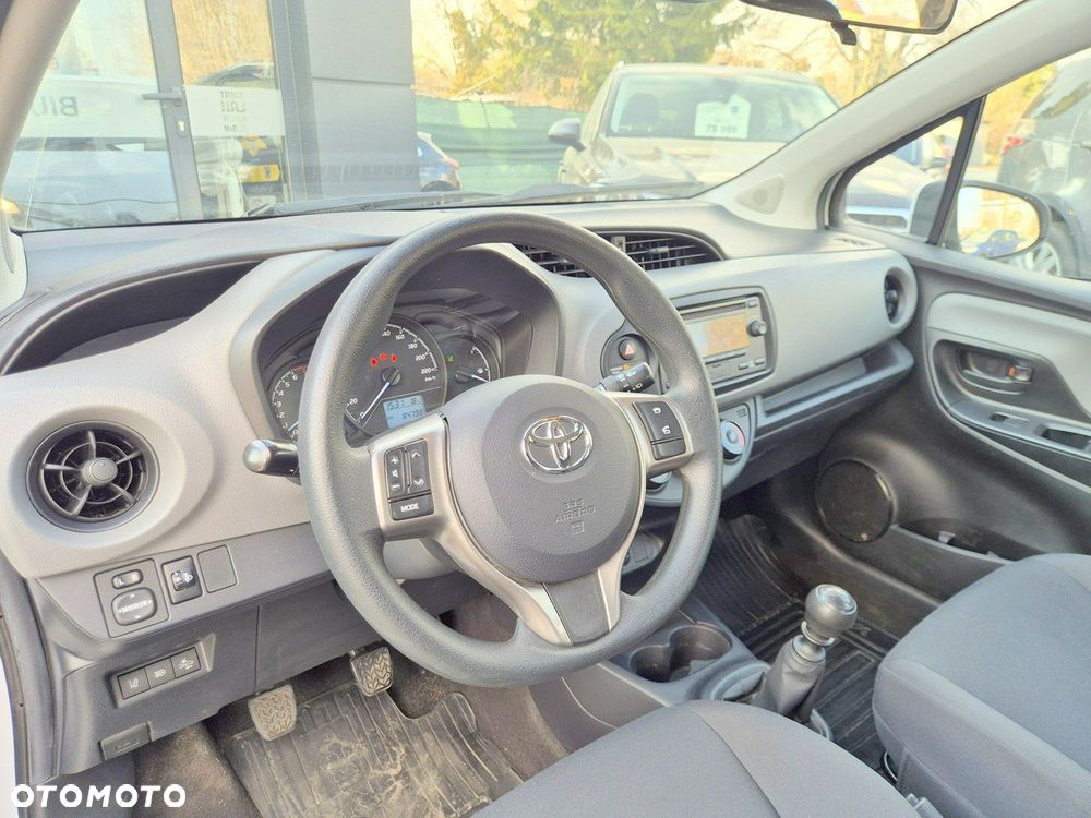 Toyota Yaris 1.5 Active - 14