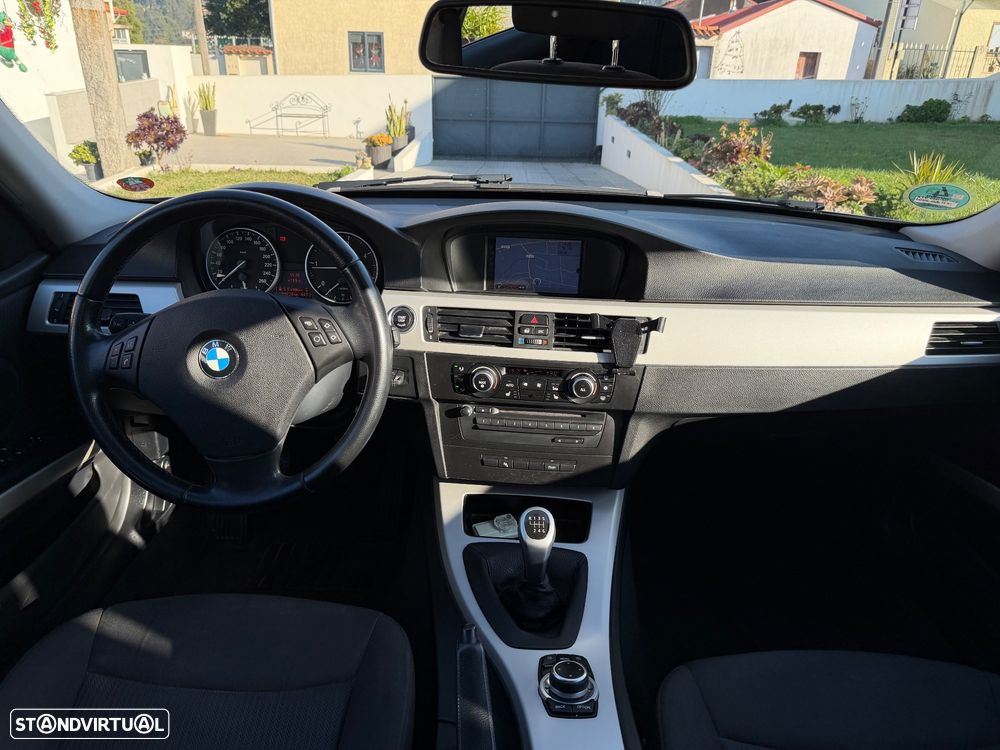 BMW 318 d DPF Edition Sport - 11