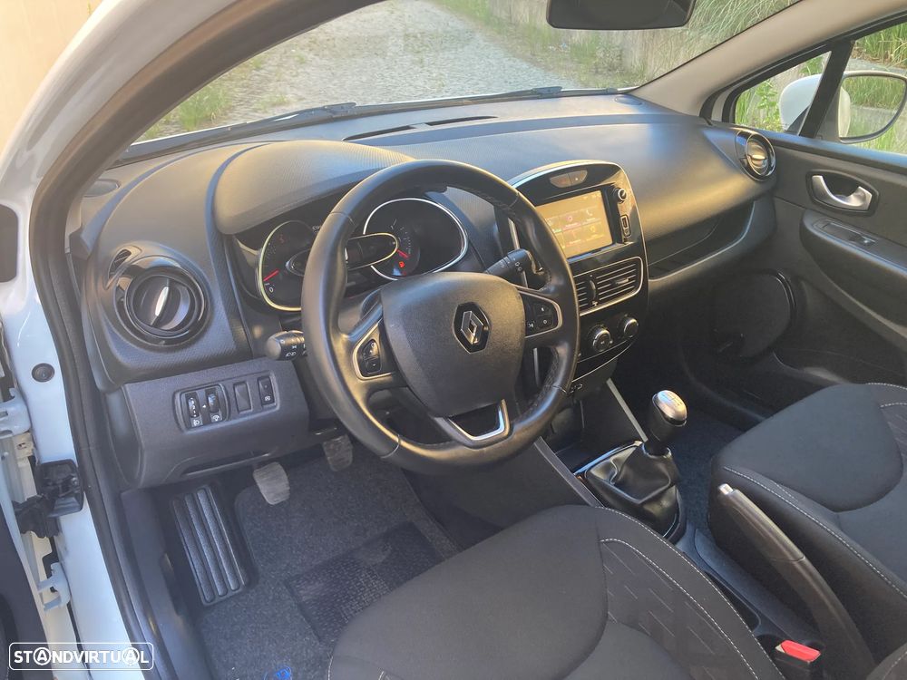 Renault Clio Sport Tourer 1.5 dCi Limited - 9