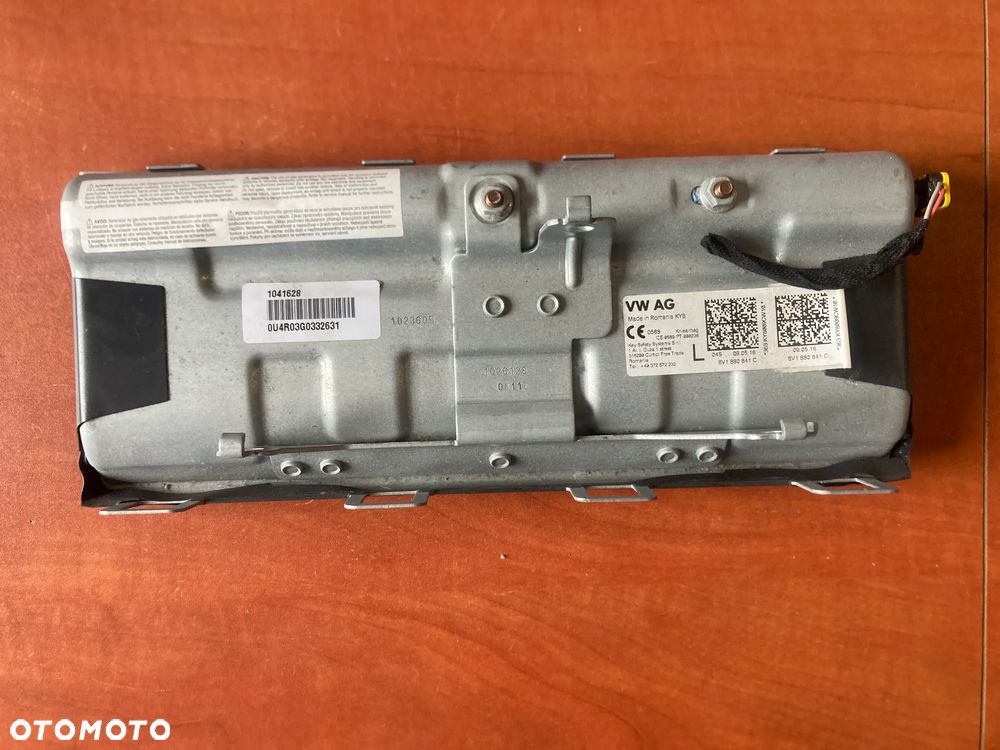 Poduszka kolan kolanowa lewy przód Audi A3 8v1880941c - 2