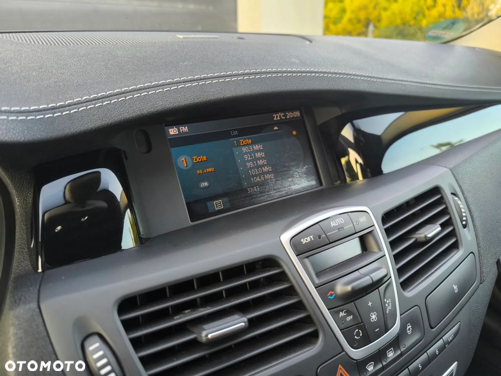 Renault Laguna 2.0 dCi Initiale - 26