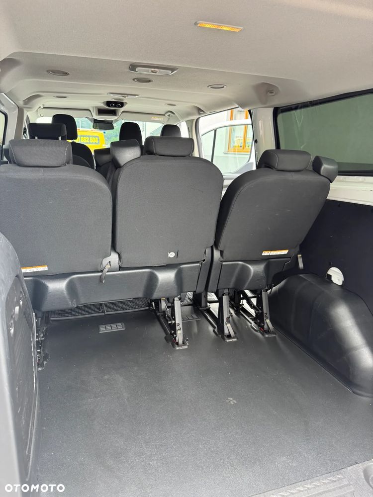 Ford Transit Custom - 11