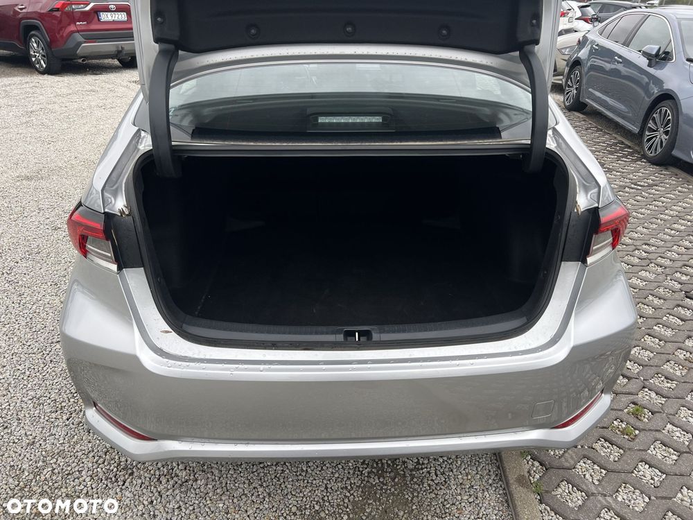 Toyota Corolla 1.8 Hybrid Comfort - 13