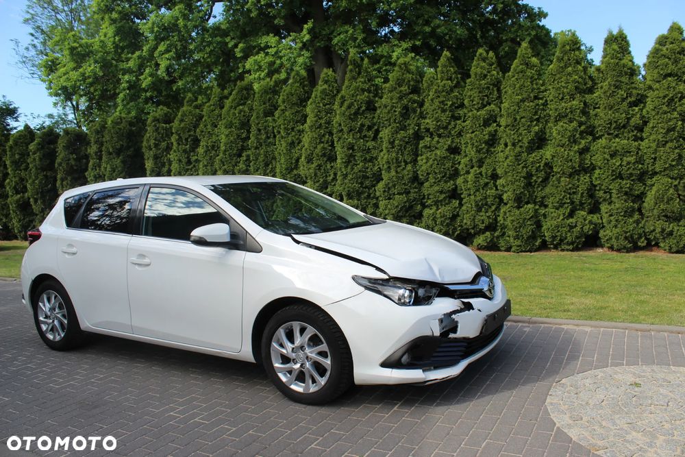 Toyota Auris 1.33 Dual-VVT-i Life Plus - 3