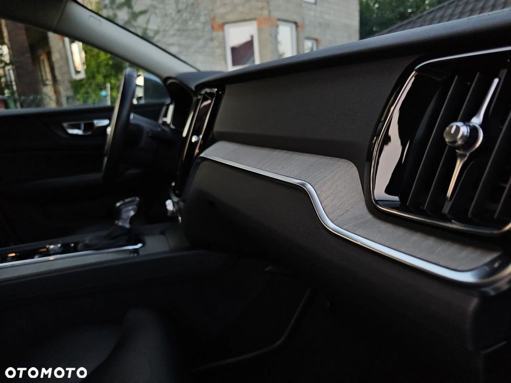 Volvo V60 D4 Inscription - 5