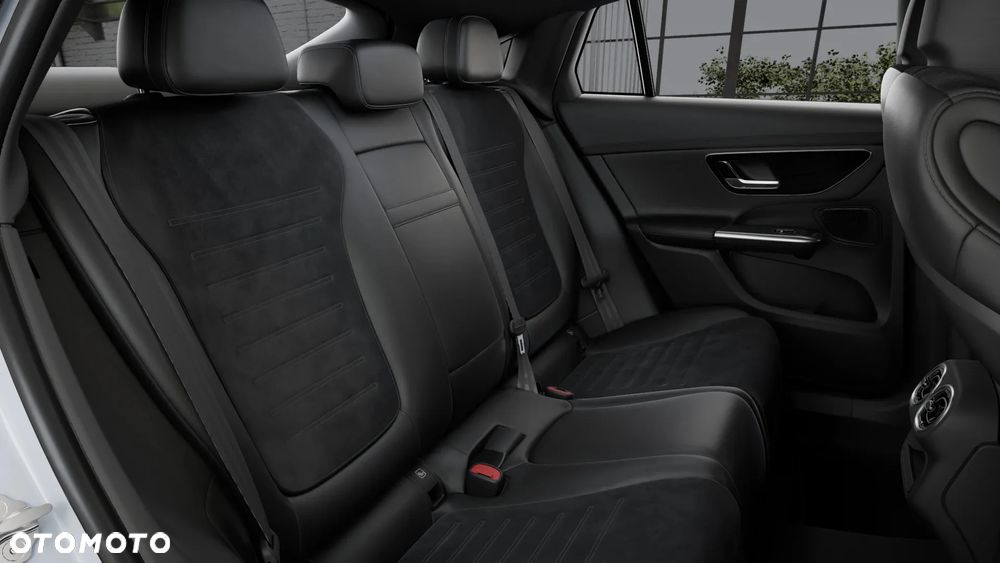 Mercedes-Benz GLC 200 mHEV 4-Matic AMG Line - 6