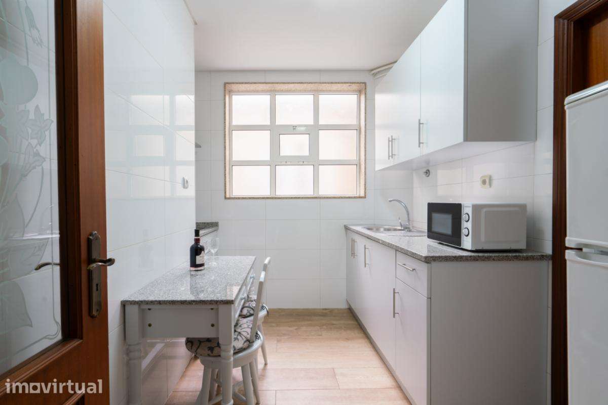 Apartamento com 1 quartos - localizado em Cedofeita Porto - Grande imagem: 3/25