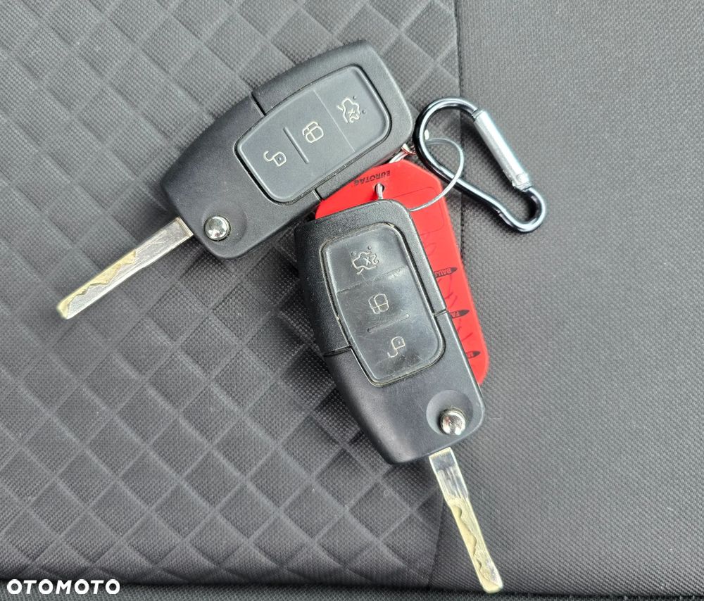Ford Fiesta 1.25 Ambiente - 35