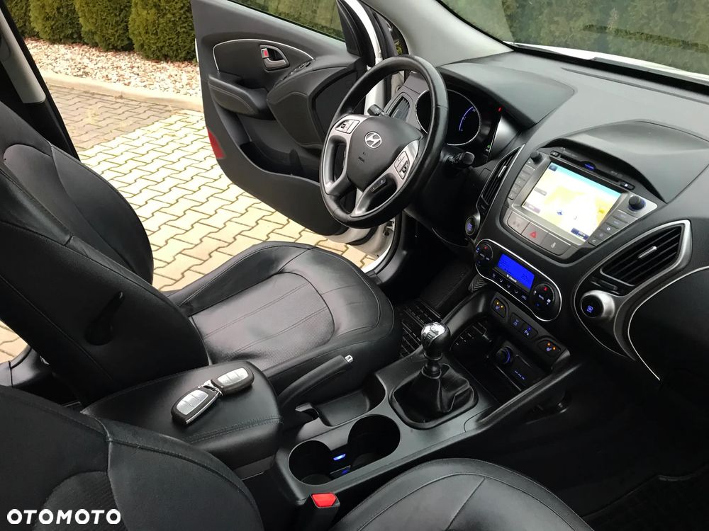 Hyundai ix35 2.0 CRDi 4WD Premium - 33