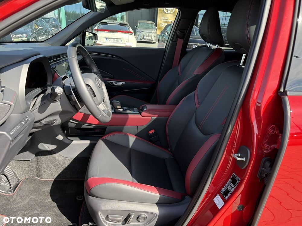 Lexus LBX 1.5 Hybrid Vibrant Edition - 15