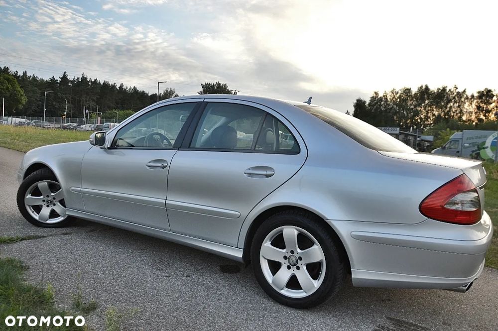 Mercedes-Benz Klasa E 200 Kompressor Automatik Elegance - 7