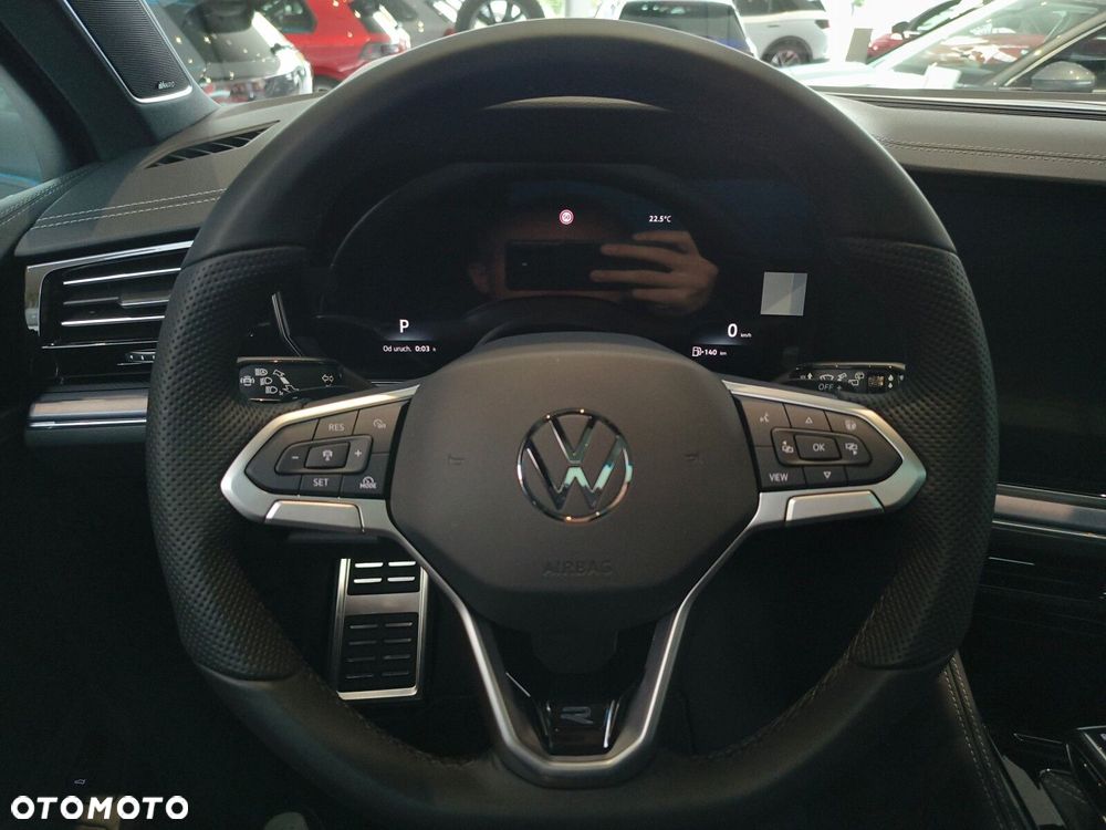 Volkswagen Touareg - 15