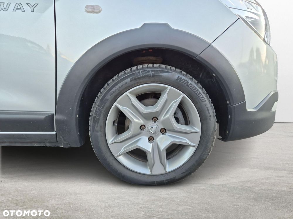 Dacia Lodgy 1.5 Blue dCi SL Celebration S&S - 26