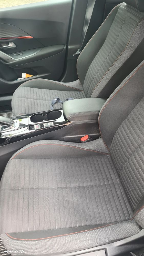 Peugeot 2008 1.2 PureTech GT Line EAT6 - 9