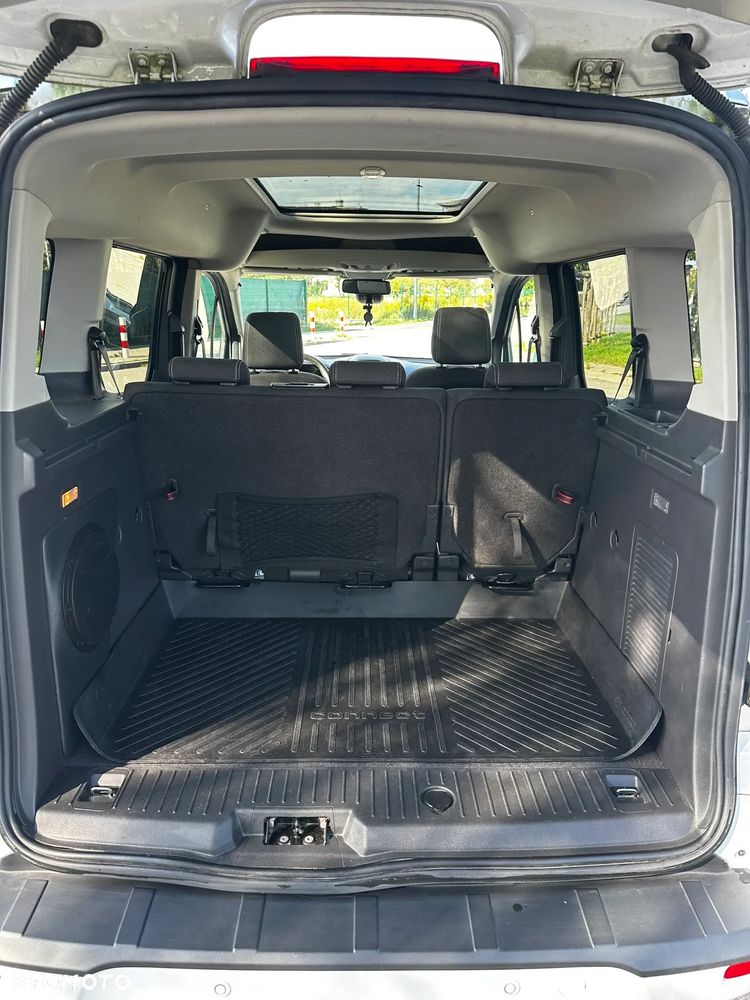 Ford Tourneo Connect 1.5 TDCi Titanium - 4